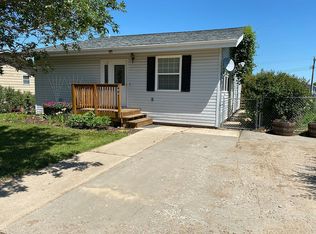 206 B St, Scobey, MT 59263
