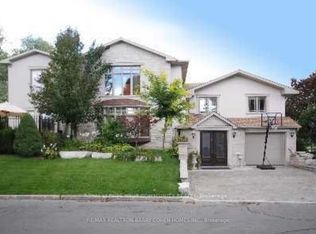 250 Betty Ann Dr, Toronto, ON M2R1A7