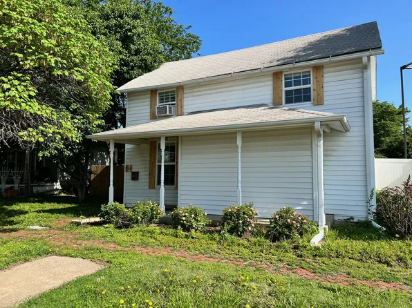 316 Vattier St, Manhattan, KS 66502