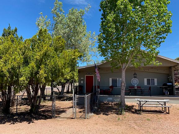 4th image of 703 W Colt Cir