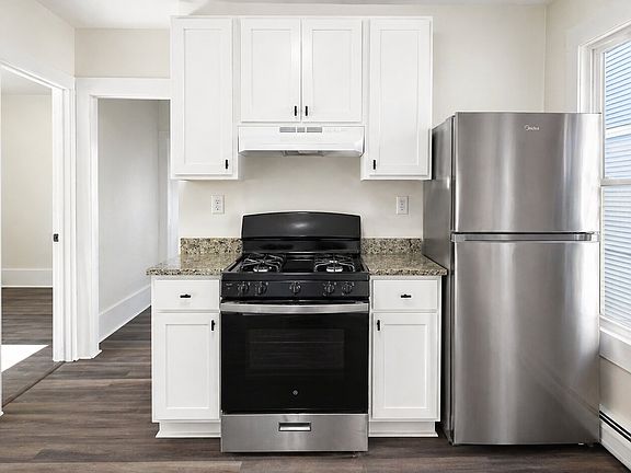 3rd image of 50 Parker Ave #3