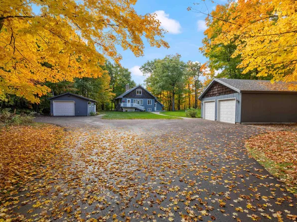 2010 Norton Rd, Duluth, MN 55803