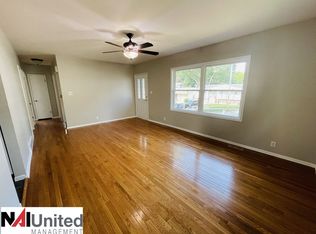 2720 S Paxton St, Sioux City, IA 51106