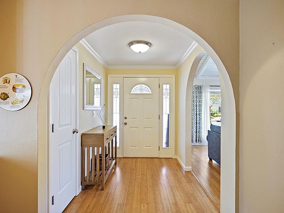 4th image of 453 Curie Dr