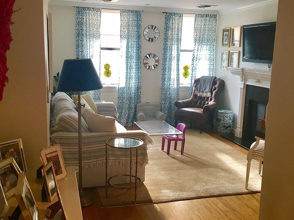 1st image of 253-263 W 73rd St #9B