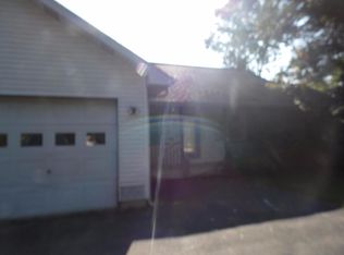 661 Franklin St, Porter, IN 46304