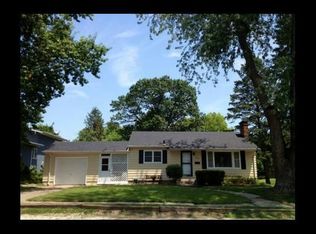 1530 S 8th St, Burlington, IA 52601