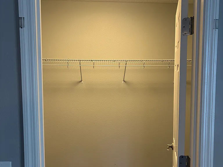 Walk in closet