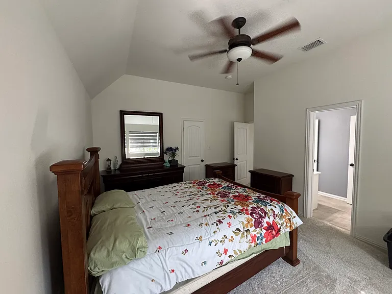 5216 Dunster Dr — Photo 12