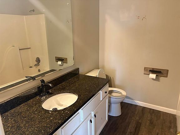 4th image of 2416 Haviland Dr