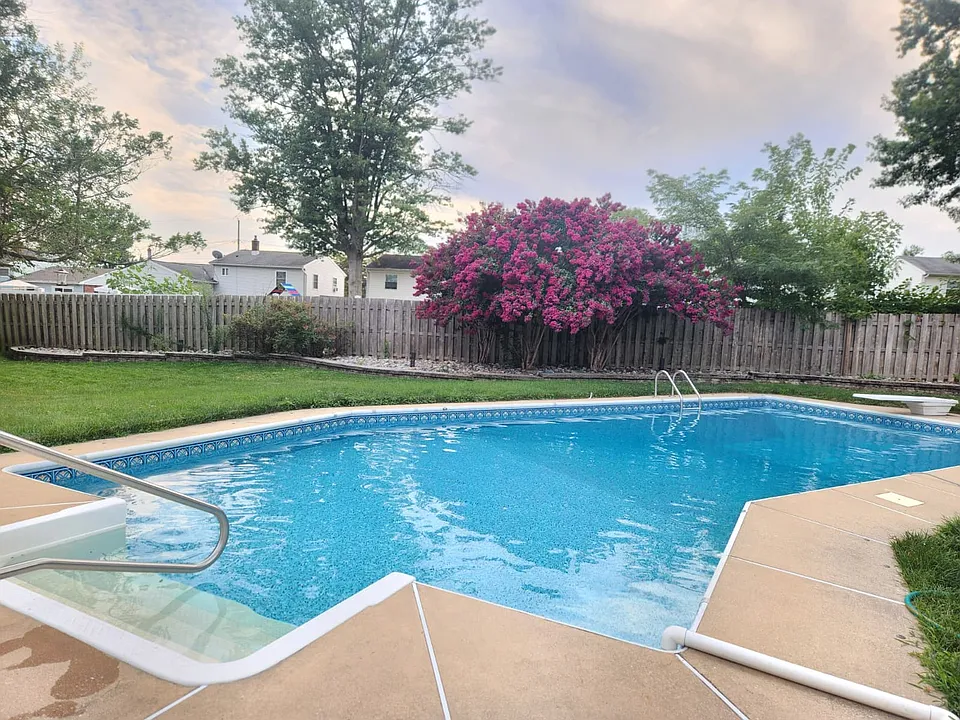 2422 Calf Run Dr
