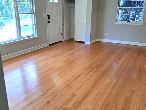 4th image of 3108 Edina Blvd