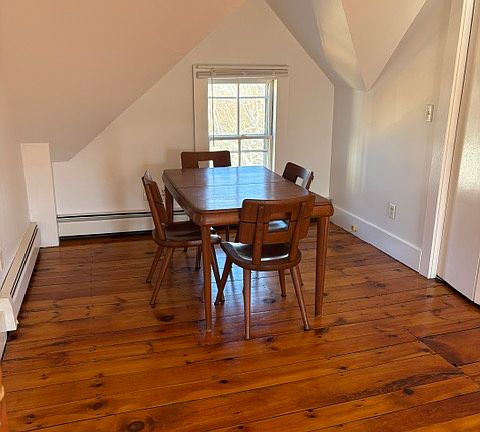 3rd image of 13 Huntington Ave #3