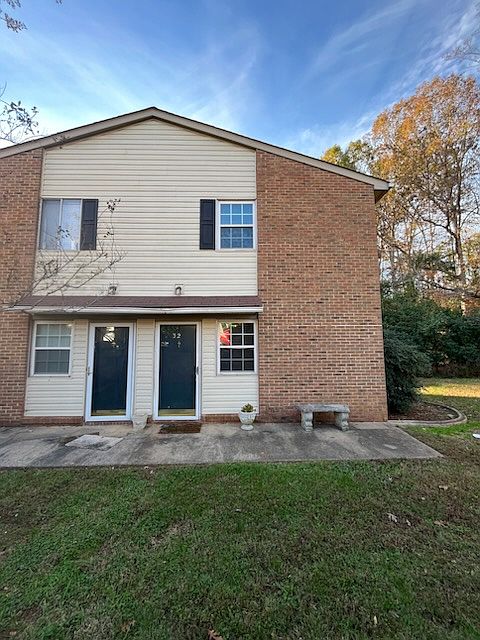 1st image of 104 Dehart Dr #32