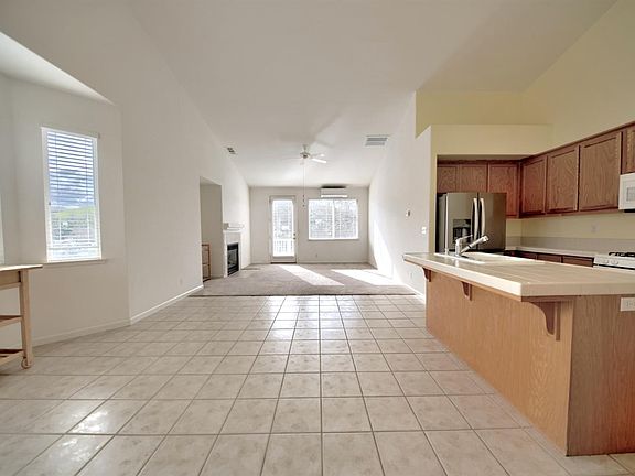 2nd image of 6250 Bluff View Rd