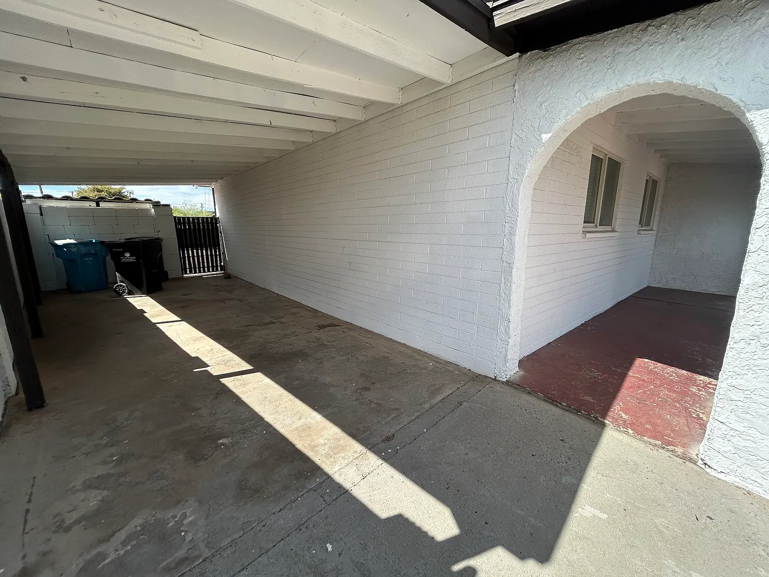 5 bed, 4.0 bath, 2173 sqft, $2,195 — Photo 3