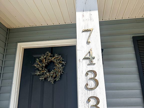 4th image of 7433 Lone Eagle Dr