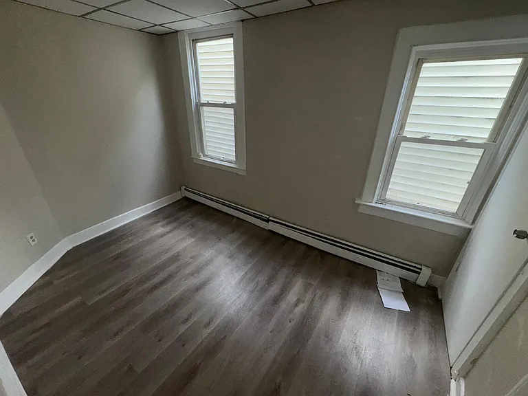 73 Garside St #2F — Photo 6