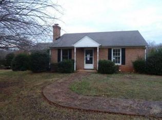 115 Woodland Dr, Amherst, VA 24521