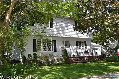 1st image of 6-17 Mansfield Dr #1X