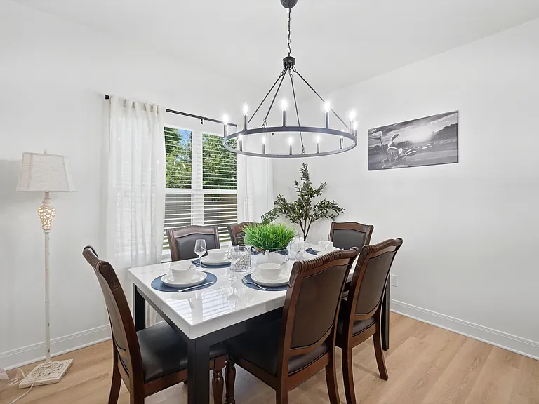 3882 National Dr — Photo 28