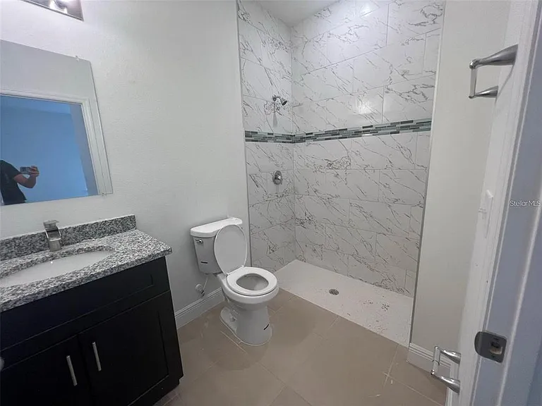 16170 SW 33rd Avenue Rd — Photo 24
