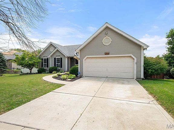 4th image of 2866 Championship Blvd