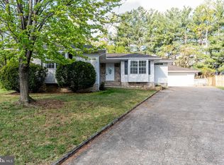 434 Crescent Dr, Winchester, VA 22601