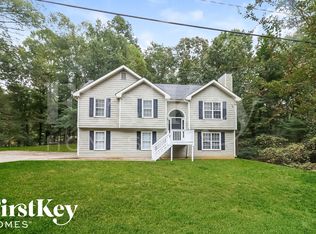 2905 Navajo Cir, Gainesville, GA 30501