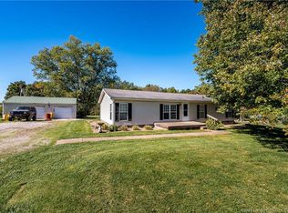 8735 Loggins Rd NE, Georgetown, IN 47122