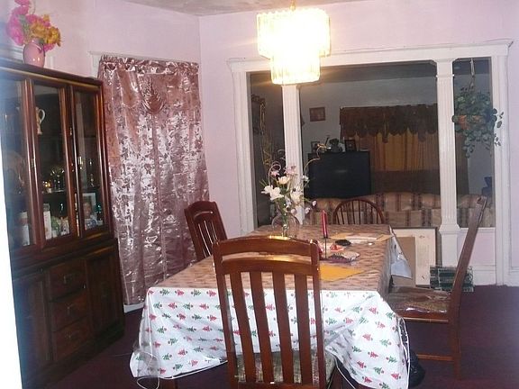 4th image of 206 Park Ave