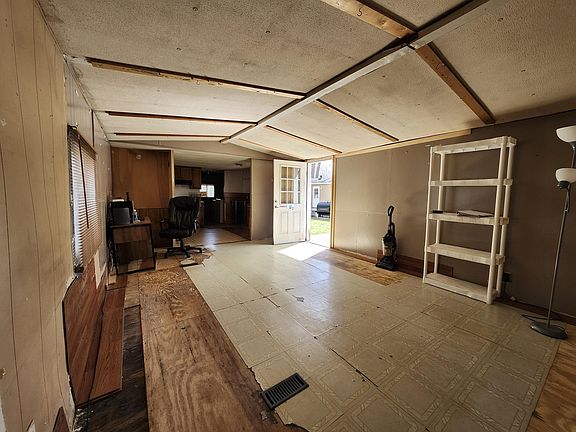 2nd image of 5 Linda Avenue