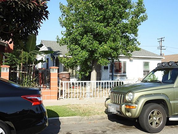 3rd image of 940 N Helena St