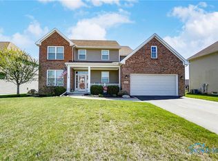5538 Maple Creek Blvd, Sylvania, OH 43560
