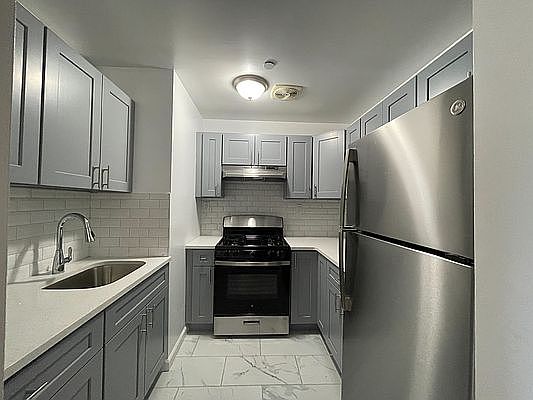 1st image of 44 Rockaway Ave #2C