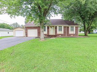 243 Arizona St, Calvert City, KY 42029