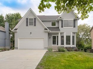 8008 Bell Rd, Lenexa, KS 66219