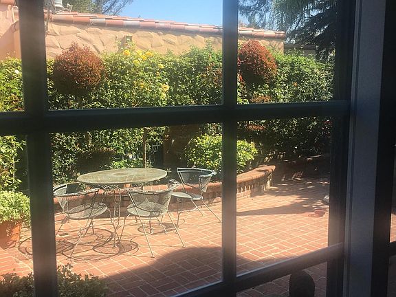 4th image of 1452 Benito Ave #2