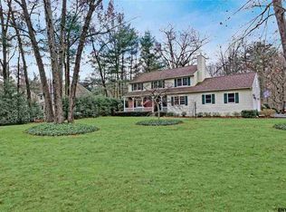 36 Pinion Pine Ln, Queensbury, NY 12804