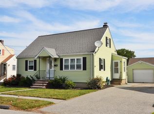 20 Dahlia Ave, Peabody, MA 01960