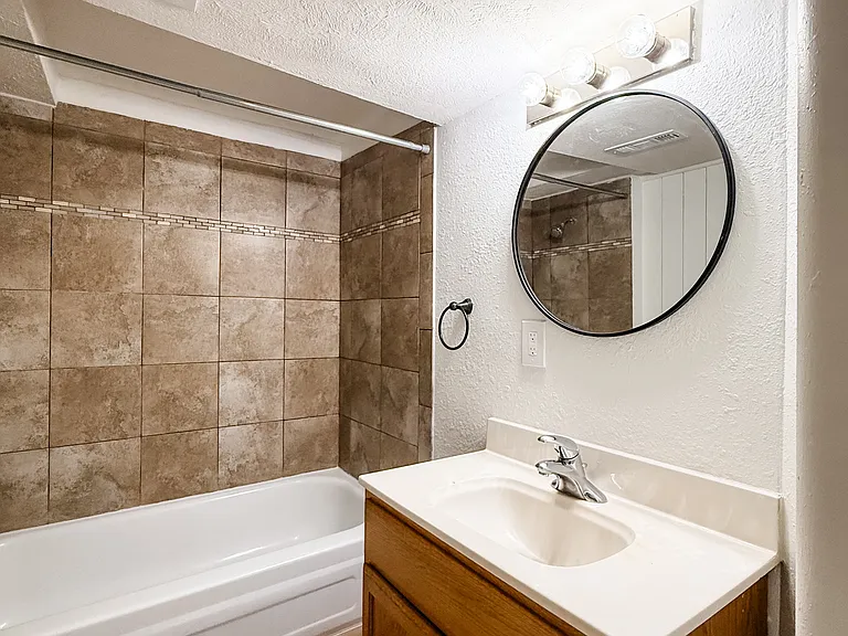 1228 S 10th St #3 — Photo 4
