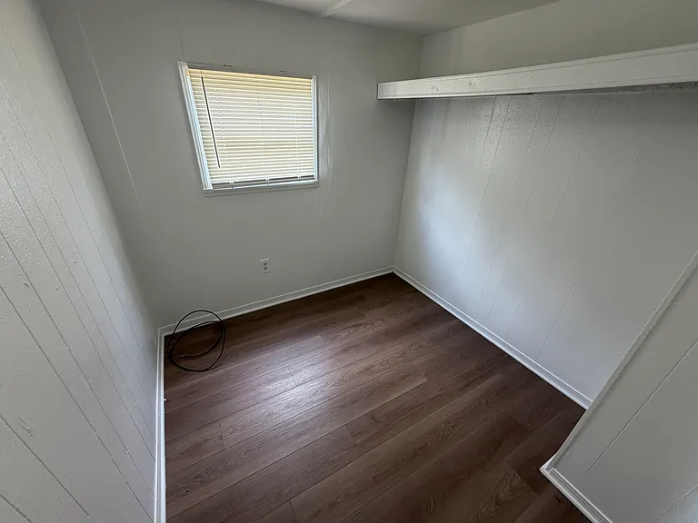 650 E Ten Mile Rd #9 — Photo 11