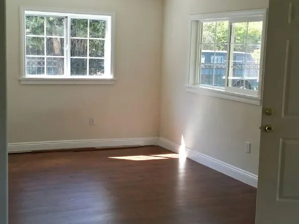 6247 Ring Dr, Sacramento, CA 95824