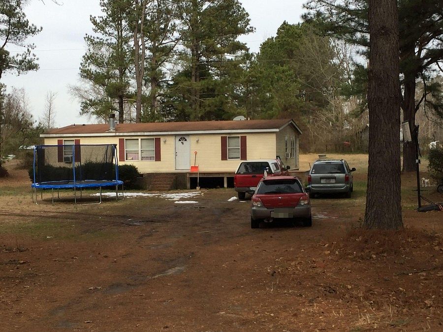 2nd image of 417 White Level Rd
