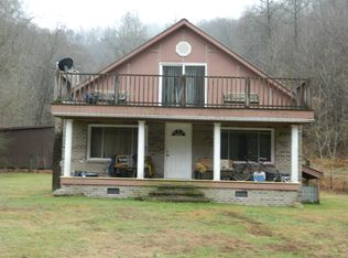 39 Mills Rd, Pikeville, KY 41501