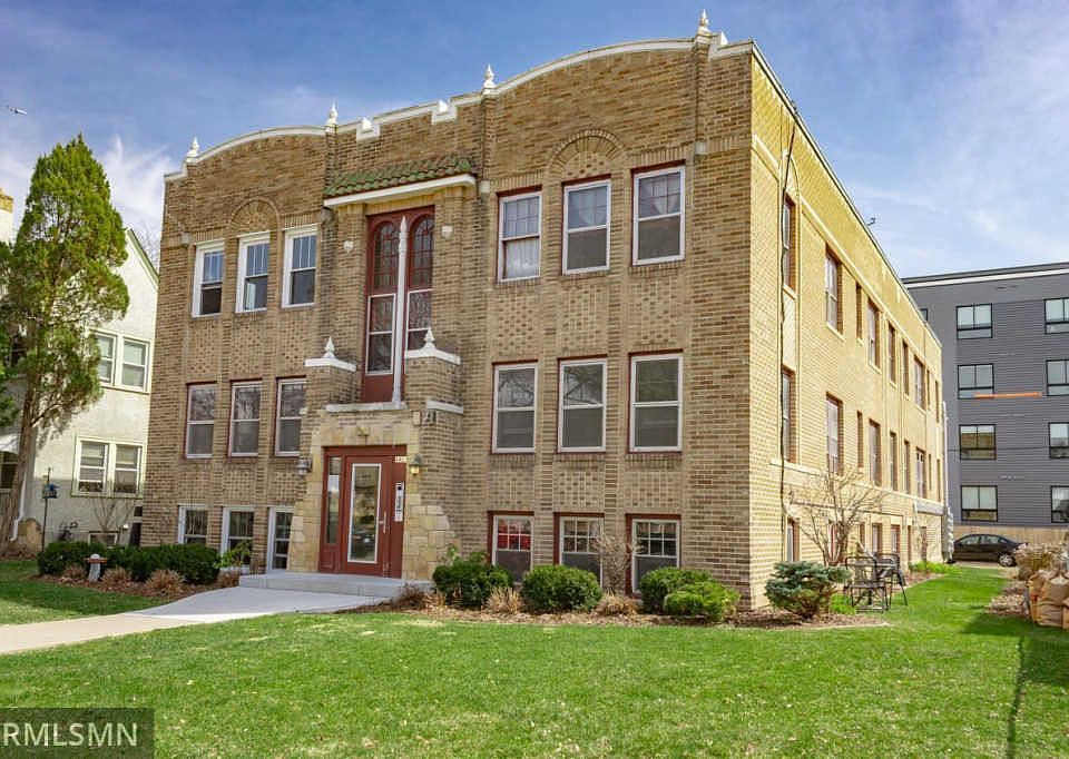 1st image of 4415-104 Chowen Ave S