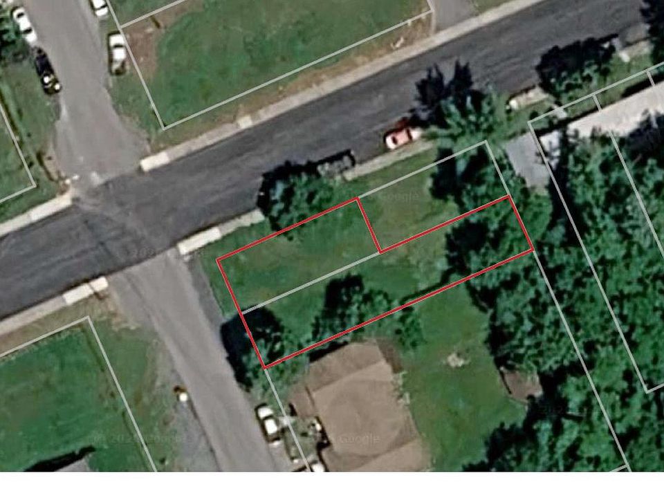 1st image of 300 E 4th Ave