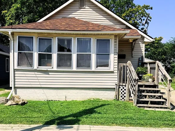 124 E 29th Ct, Des Moines, IA 50317
