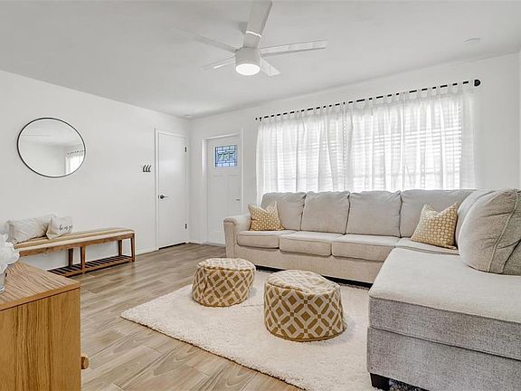 4th image of 4711 FOREST GLEN DRIVE