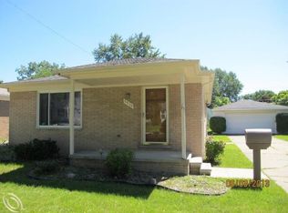 5936 Highview St, Dearborn Heights, MI 48127